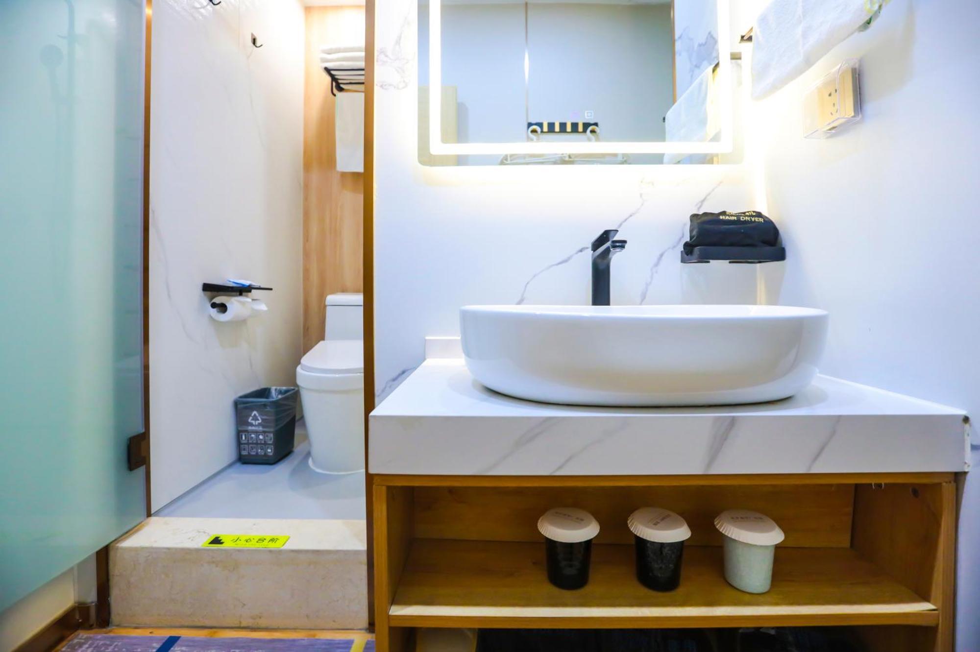 Zhong An Hotel Beijing Former Residence Of Journalist Edgar Snow -Free Laundry Service,Free Freshly Ground Coffee,Provide Tourism And Ticketing Service ,English Service ,Near Tian'Anmen Forbidden City,Wangfujing Walking Street Exteriér fotografie